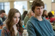 Left to right: Kaitlyn Dever plays Brandy Beltmeyer and Ansel Elgort plays Tim Mooney in MEN, WOMEN & CHILDREN, from Paramount Pictures and Chocolate Milk Pictures. PBD-01406