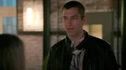 Danielas Wut auf Dragan (Florian Thunemann) wird durch Lennox ausgebremst. Danielas Wut auf Dragan (Florian Thunemann) wird durch Lennox ausgebremst.