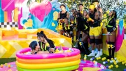 LOVE ISLAND USA -- Episode 728 -- Pictured: (l-r) Nicolas "Nic" Vansteenberghe, Cierra Ortega, Elan Bibas, Amaya Espinal, Ace Green, Jose "Pepe" Garcia-Gonzalez, Michelle "Chelley" Bissainthe, Iris Kendall, Taylor Williams, Clarke Carraway