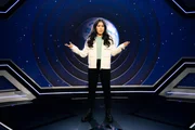 "MAITHINK X - Die Show: Im SUV zur L&ouml;sung der Klimakrise". Dr. Mai Thi Nguyen-Kim im Studio K&ouml;nig, K&ouml;ln.