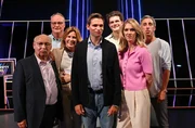 Moderator Fabian K&ouml;ster (M.) mit den Kandidaten: Hans-Joachim Heist, Oliver Welke, Valerie Niehaus, Lutz van der Horst, Katjana Gerz und Alexander Schubert (v. l. n. r.).