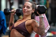 Für die perfekte Form trainiert Bodybuilderin Yvonne Herde bis zum Muskelversagen. Für die perfekte Form trainiert Bodybuilderin Yvonne Herde bis zum Muskelversagen.