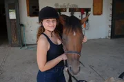 Natalie mit ihrem Pferd