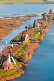 Hier beginnt die Reise zu den Quellen des Rheins: nahe bei Rotterdam.