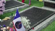 Elvis Presley stirbt (Hinweis zur historischen Aussage).
