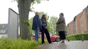 Die Sintizze Kelly Laubinger (rechts) und ihr Vater Marlo Thormann (links) vom Verein Sinti Union Schleswig-Holstein müssen für Sichtbarkeit und Anerkennung kämpfen. Die Sintizze Kelly Laubinger (rechts) und ihr Vater Marlo Thormann (links) vom Verein Sinti Union Schleswig-Holstein müssen für Sichtbarkeit und Anerkennung kämpfen.