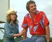 Magnum (Tom Selleck) wird von Lexi (Robin Dearden) engagiert. Er soll das Leben ihres Vaters sch&uuml;tzen.