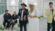 Nicole und Sascha Fingerhuth erneuern nach &uuml;ber 27 Jahren Ehe ihr Ehegel&uuml;bde in Las Vegas mit Brautkleid und einem Elvis-Double.