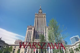 Auf dem "Plac Defilad" (Paradeplatz) vor dem Kulturpalast lie&szlig; die polnische F&uuml;hrung zu sozialistischen Zeiten das Milit&auml;r aufmarschieren.