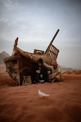 Ben (Luzer Twersky) und Adel (Haitham Omari).