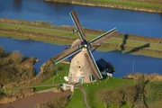 15 Kilometer s&uuml;d&ouml;stlich von Rotterdam stehen Windm&uuml;hlen aus dem 18. Jahrhundert: Sie mahlen kein Getreide, sondern sch&ouml;pfen Rheinwasser.