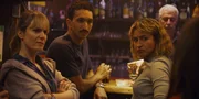 v.li.: Charlie (Anna Pieri Zuercher), Karim (Youn&egrave;s Boucif), Maddie (L&eacute;onie Simaga).