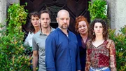 (v.li.): Hanni Steiger (Barbara Weinzierl), Emil Hurtinger (Oliver Bürgin), Hans Reiser (Stephan Zinner), Luise Drescher (Petra Bernd), Carla Seitz (Anuschka Tochtermann). (v.li.): Hanni Steiger (Barbara Weinzierl), Emil Hurtinger (Oliver Bürgin), Hans Reiser (Stephan Zinner), Luise Drescher (Petra Bernd), Carla Seitz (Anuschka Tochtermann).