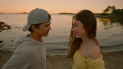 Leo (Lucas Wendelbo Perez) und Lea (Sofia Haug Khoury) möchten nicht, dass die Ferien zu Ende sind. Leo (Lucas Wendelbo Perez) und Lea (Sofia Haug Khoury) möchten nicht, dass die Ferien zu Ende sind.