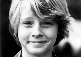 Jodie Foster l&auml;chelt in einer Szene aus dem Film &bdquo;Echoes of a Summer&ldquo;.