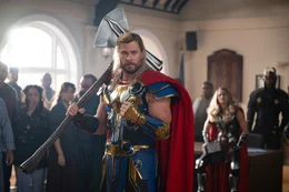 Thor (Chris Hemsworth)