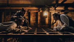L-R: Ludvig Kahlen (Mads Mikkelsen) und Frederik De Schinkel (Simon Bennebjerg).