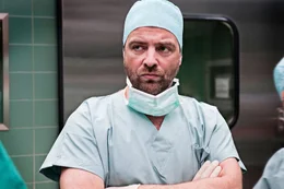 J&uuml;rgen Maurer (Dr. Thomas Wenninger).