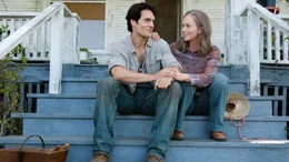 Clark Kent (Henry Cavill) und Martha Kent (Diane Lane)  +++ Die Verwendung des sendungsbezogenen Materials ist nur mit dem Hinweis und Verlinkung auf RTL+ gestattet. +++