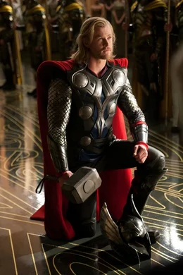 Einst ein stolzer Gott, muss Thor (Chris Hemsworth) sich auf der Erde ganz anderen Aufgaben und Schwierigkeiten stellen, um seine Macht und das K&ouml;nigriech Asgard wieder zu erlangen ...