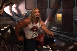 Thor (Chris Hemsworth)