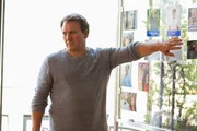 Peter H&ouml;llbacher (Robert Palfrader).