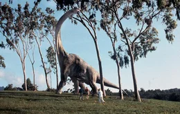 Genetiker haben f&uuml;r einen Freizeitpark die Dinosaurier wieder auferstehen lassen. Doch die Begeisterung h&auml;lt nicht lange: Die Dinos werden zur t&ouml;dlichen Bedrohung.  +++ Die Verwendung des sendungsbezogenen Materials ist nur mit dem Hinweis und Verlinkung auf RTL+ gestattet. +++