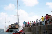 Die Crew um Corentin macht zuletzt mit dem Katamaran Halt in Marco Zero. Die Crew um Corentin macht zuletzt mit dem Katamaran Halt in Marco Zero.
