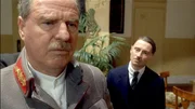 General Erich von Ludendorff (Friedrich von Thun) lernt Hitler (Robert Carlyle) kennen General Erich von Ludendorff (Friedrich von Thun) lernt Hitler (Robert Carlyle) kennen
