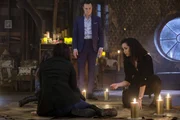 Harry Greenwood (Rupert Evans, l.); Macy Vaughn (Madeleine Mantock, r.) Harry Greenwood (Rupert Evans, l.); Macy Vaughn (Madeleine Mantock, r.)