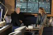 Leroy Jethro Gibbs (Mark Harmon, l.); Jack Sloane (Maria Bello, r.)