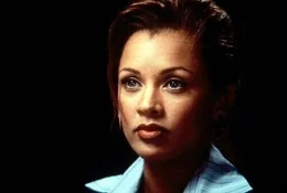 Lee Cullen (Vanessa Williams)