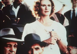 Iris Gaines (Glenn Close), die alte Jugendliebe des Baseballspielers Roy Hobbs, unterst&uuml;tzt ihn mit aller Kraft bei seinem Neuanfang ...