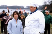 "Der Pfundskerl - Engel, Retter der Senioren". Im Bild: Lena Stolze, Ottfried Fischer. "Der Pfundskerl - Engel, Retter der Senioren". Im Bild: Lena Stolze, Ottfried Fischer.