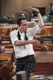 Brutzeit-Alarm: Sheldon (Jim Parsons) tut wirklich alles, um Amy von seiner Fortpflanzungsidee zu &uuml;berzeugen. Mit Erfolg?