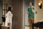 Sheldons (Jim Parsons, r.) Besuch bei Amy (Mayim Bialik, l.) in New Jersey, hat einige Höhen und Tiefen zu bieten ... Sheldons (Jim Parsons, r.) Besuch bei Amy (Mayim Bialik, l.) in New Jersey, hat einige Höhen und Tiefen zu bieten ...