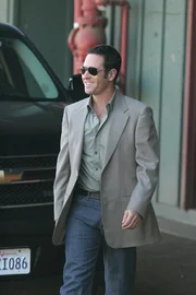 Arbeitet an einem neuen Fall: Don (Rob Morrow) ...