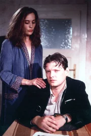 Lizi Thanner (Elisabeth Schraml) und Hardy (Ernst Hannawald).