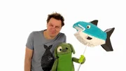 Andr&eacute; und Knolle mit einem Hai