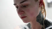 Sandrine (29) hat seit ihrer Kindheit Depressionen. Sie berichtet, wie sie gelernt hat, damit umzugehen. Sandrine (29) hat seit ihrer Kindheit Depressionen. Sie berichtet, wie sie gelernt hat, damit umzugehen.