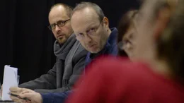 Hitzige und heitere Diskussionen zu den Entscheidungen am Schluss der Pr&uuml;fungszeit: Stephan Hintze und Onno Grohmann.