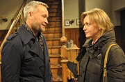 Stephan und Vroni verbringen ein sch&ouml;nes erstes Date miteinander. Von links: Stephan Ruck (Thomas Darchinger) und Veronika Brunner (Senta Auth).