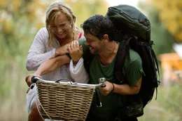 Das Leben von Katja (Nadja Uhl) ger&auml;t durch Daniel (Carlo Ljubek) aus der Bahn.