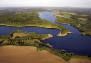 Kein anderes Bundesland hat so viele Seen wie Mecklenburg-Vorpommern. Kein anderes Bundesland hat so viele Seen wie Mecklenburg-Vorpommern.