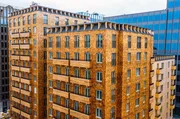 In Skandinavien hat Holzarchitektur eine jahrhundertelange Tradition. Dort werden auch Hochhäuser aus Holz gebaut. In Skandinavien hat Holzarchitektur eine jahrhundertelange Tradition. Dort werden auch Hochhäuser aus Holz gebaut.