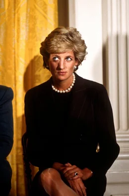 Prinzessin Diana nimmt am 24. September 1996 an einer Veranstaltung des Wei&szlig;en Hauses in Washington DC teil.