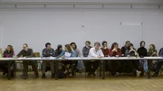 Das Pr&uuml;fgremium der Schauspielschule bei der Arbeit. Am Tisch: Nora Somaini, Christian Ebert, Titus Georgi, Esther Berias, Stefan Wiefel, Jan Konieczny und Helga Melzer.