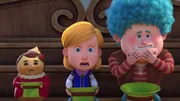 Pinocchios Freunde (Törtchen (li.), Prinz (Mitte) und Luzio (re.) sind entsetzt: Pinocchio soll dieses Mal von der Elfenparade ausgeschlossen werden. Pinocchios Freunde (Törtchen (li.), Prinz (Mitte) und Luzio (re.) sind entsetzt: Pinocchio soll dieses Mal von der Elfenparade ausgeschlossen werden.