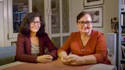 Frau Riedls Töchter Gabriele (links) und Monika (rechts) unterstützen ihre Mutter und deren jährliche Reisen nach Indien. Frau Riedls Töchter Gabriele (links) und Monika (rechts) unterstützen ihre Mutter und deren jährliche Reisen nach Indien.