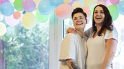 Julia (links) und Laura versuchen ein Baby zu bekommen. Julia (links) und Laura versuchen ein Baby zu bekommen.